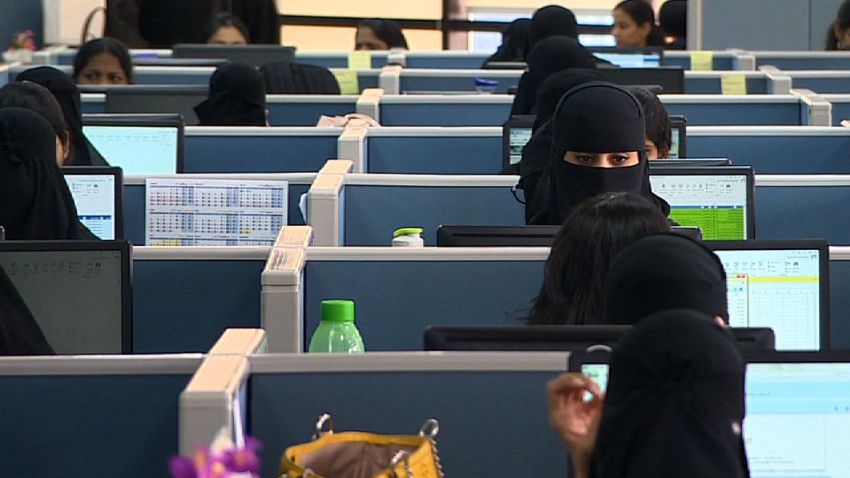 pkg defterios saudi arabia women workforce_00014823.jpg
