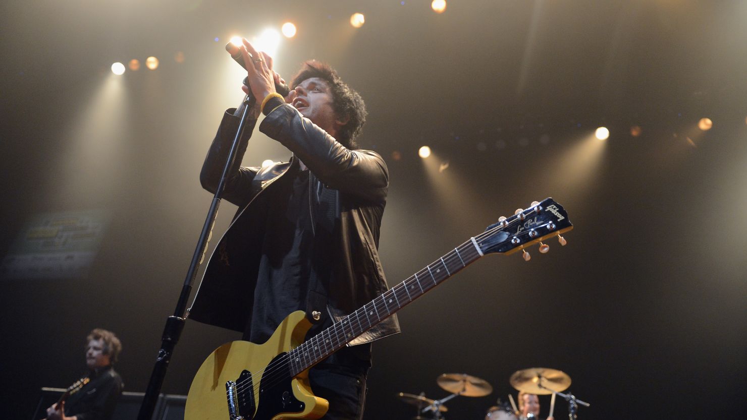 Green Day's Billie Joe Armstrong offered his band's version of what happened at the music festival.