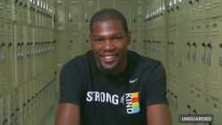 Unguarded Kevin Durant_00034317.jpg