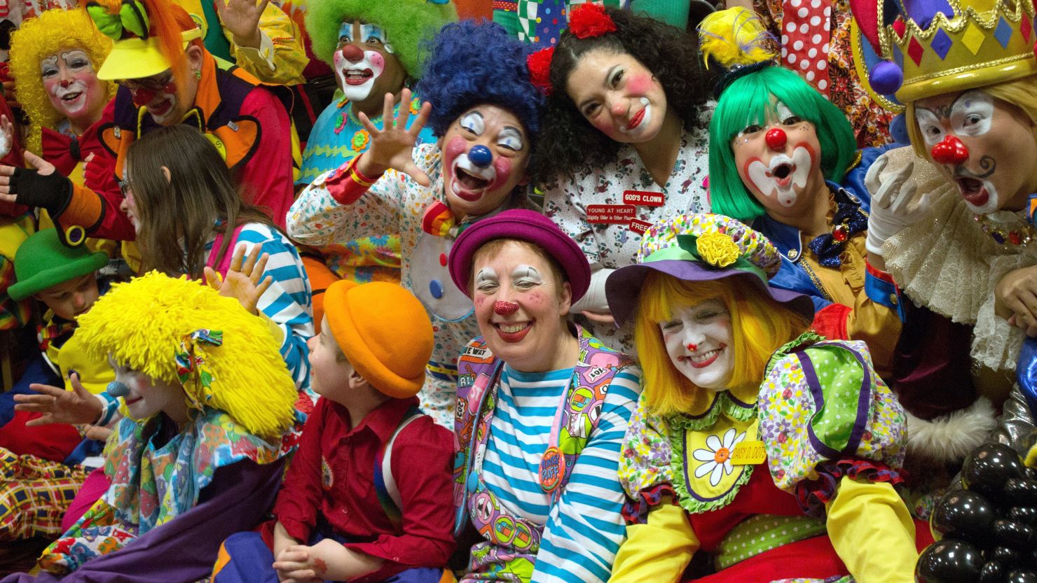 Coulrophobia is the term for the fear of clowns.