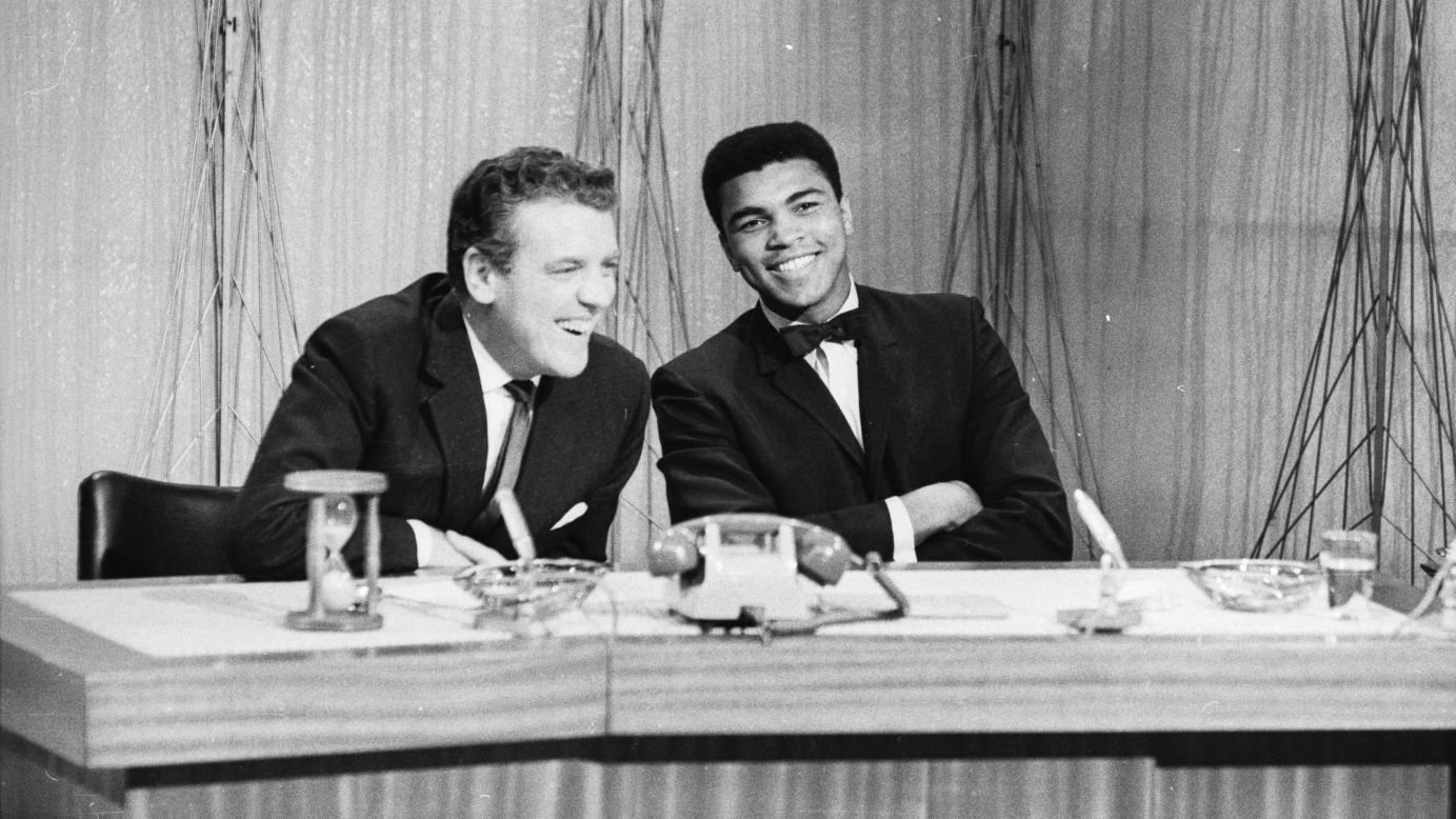 British talk-show host Eamonn Andrews shares a laugh with Ali in May 1966.
