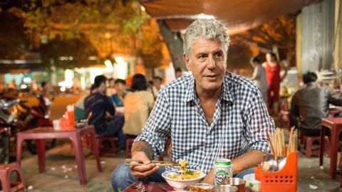 04 bourdain vietnam food