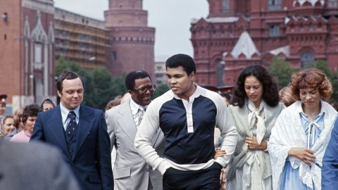 Ali and his third wife, Veronica, second from right, visit the Kremlin in Moscow in June 1978. The two were married from 1977 to 1986. Ali was married four times.