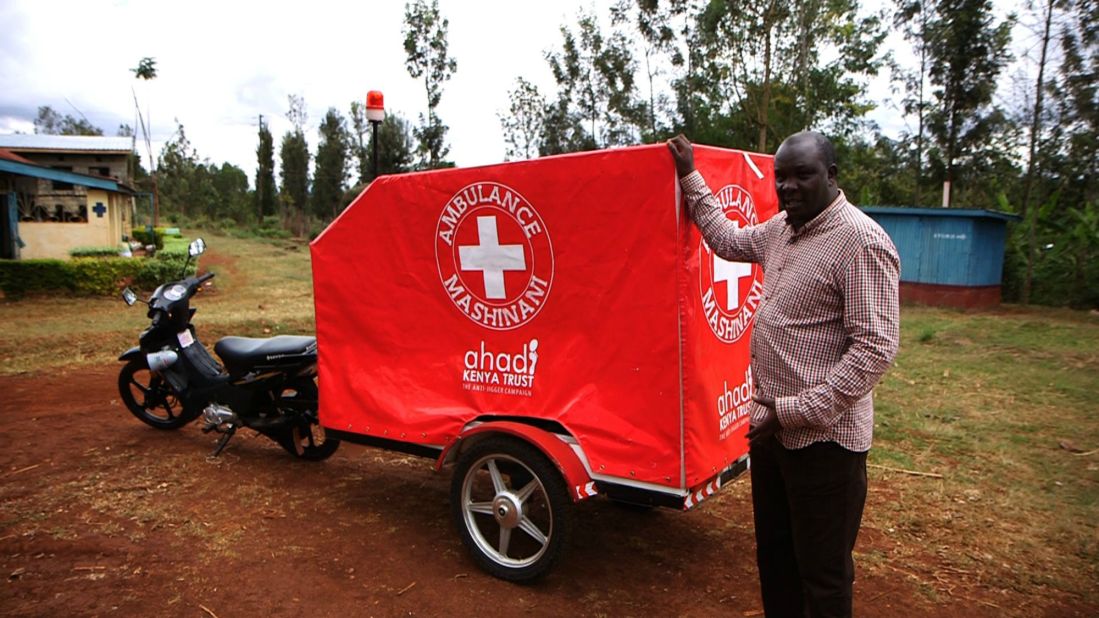 In his attempt to eradicate jiggers from his home country, Kamau realized how difficult it can be for many living in rural communities to seek medical attention. He developed the ambulance Mashinani -- or village ambulance -- that attaches to the back of a motorcycle.