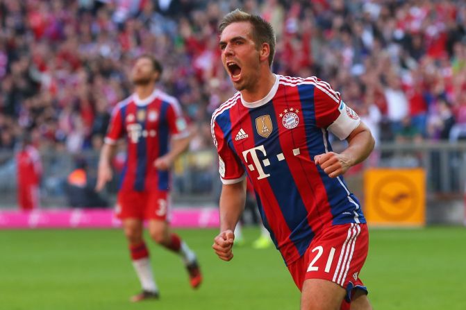 Philipp Lahm hit a rare double in Bayern Munich's 6-0 rout of bottom side Werder Bremen in the Bundesliga.
