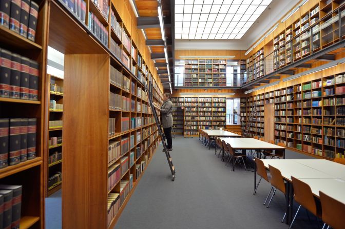 Founded in 1914, Goethe University is one of Germany's largest academic institutions, with around 41,000 students. The university celebrated its 100th anniversary on October 18, 2014.