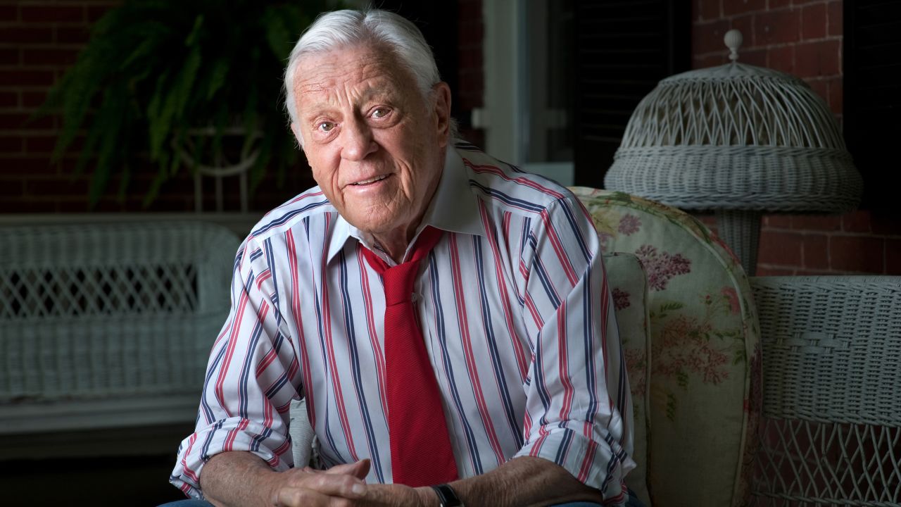 Ben Bradlee, the charismatic Washington Post editor who guided the paper through the era of the Pentagon Papers and Watergate, has died. He was 93.