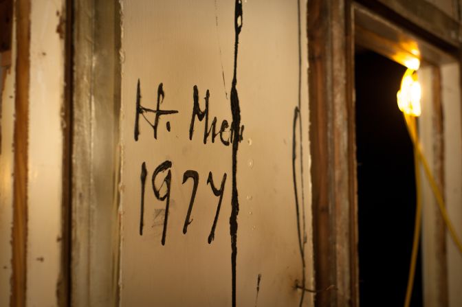 Traces of old residents and owners remained in the house when Write A House received the keys.