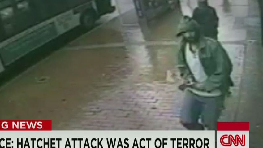 tsr nyc police hatchet attack terror_00000823.jpg