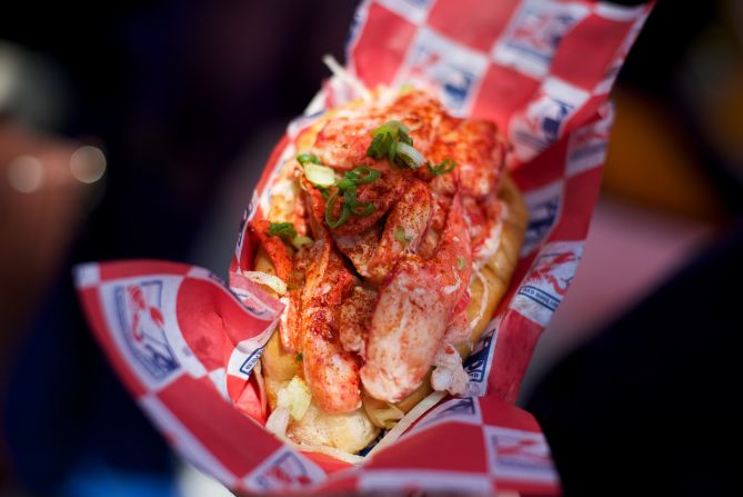 New Yorkers don't need to go to New England for a good lobster roll, thanks to Big Red, <a href="index.php?page=&url=http%3A%2F%2Fwww.redhooklobster.com" target="_blank" target="_blank">Red Hook Lobster Pound</a>'s lobster shack on wheels.