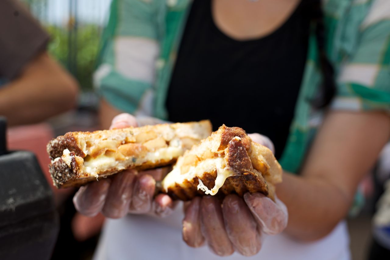 Best street food in New York City -- from falafel to bagels | CNN