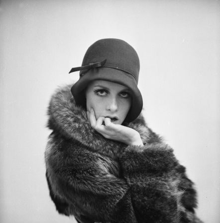 Twiggy's androgynous style and heavily-mascaraed eyes became a symbol of swinging sixties London, with the British teenager becoming one of the world's first internationally recognized "supermodels."