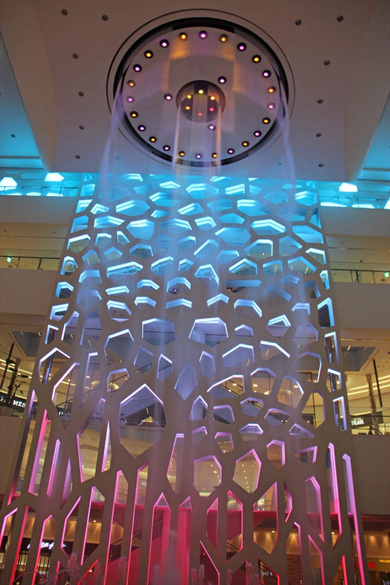 The world's tallest indoor fountain, which receives up to 20,000 visitors a day, can be found inside a Lotte Department Store in Busan, South Korea. 