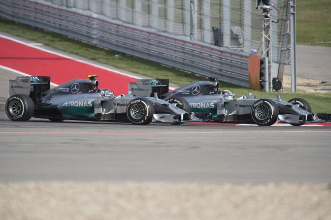 Hamilton patiently bode his time and overtook Rosberg on lap 24 with an expertly executed maneuver.