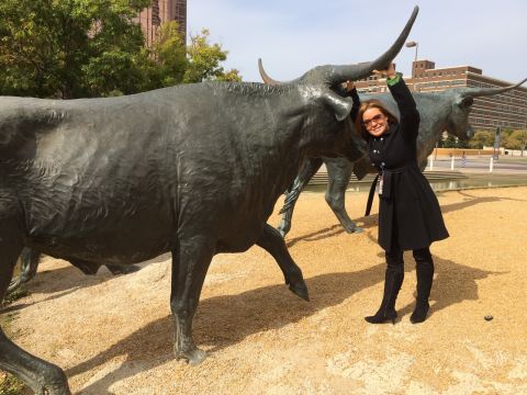 Nuestra Lucía Navarro agarró el 'toro por los cuernos' en Texas, donde los latinos tienen voz y voto.