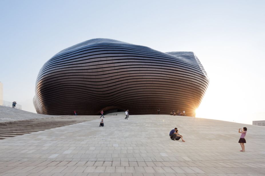 In 2011, MAD completed the amorphous Ordos Art & City Museum in the Gobi desert. 