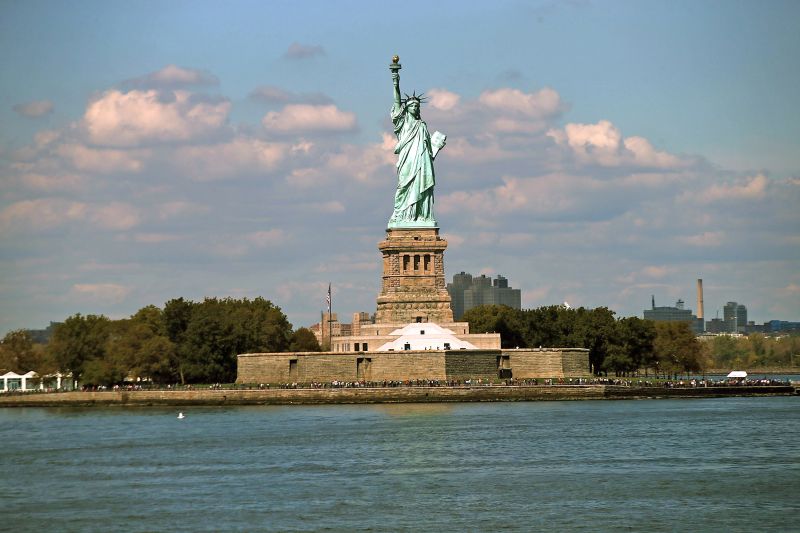 Statue of Liberty history: A beacon of freedom | CNN