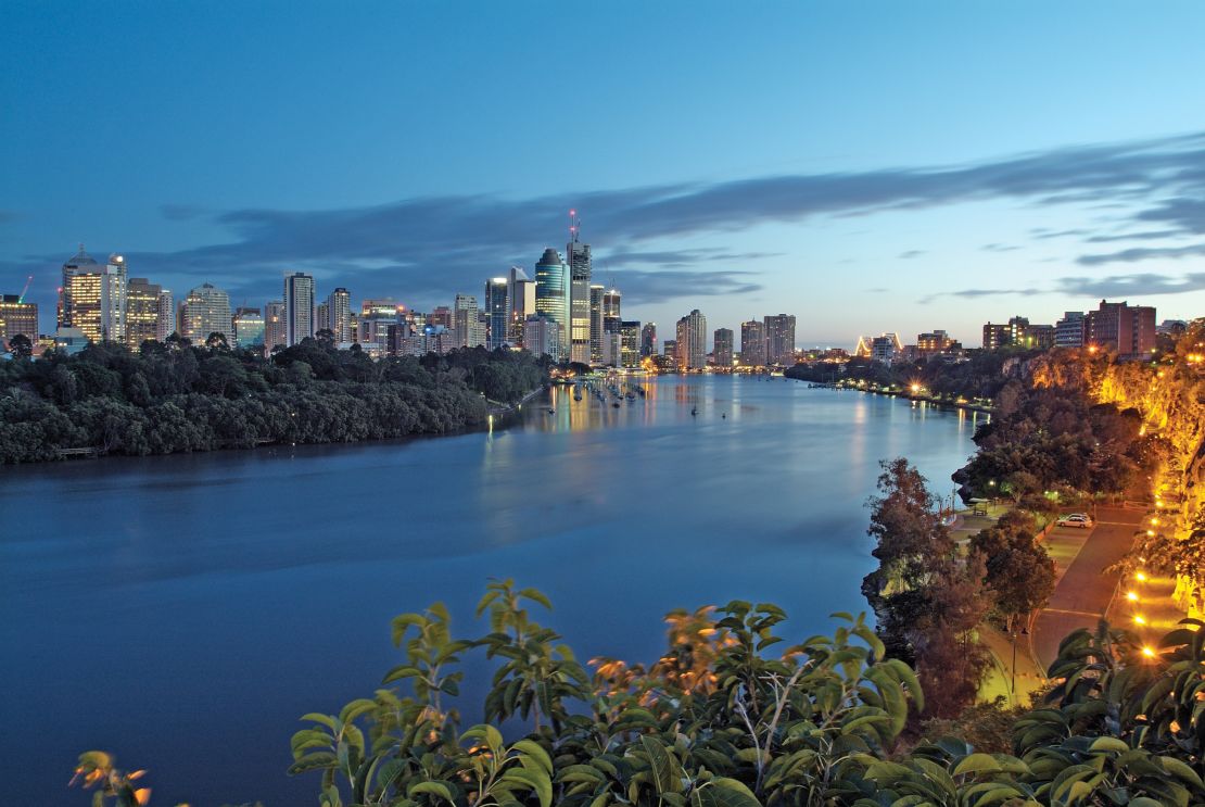 Kangaroo Point is an excellent place to take in both Brisbane's dramatic skyline and the natural beauty of this part of Australia.