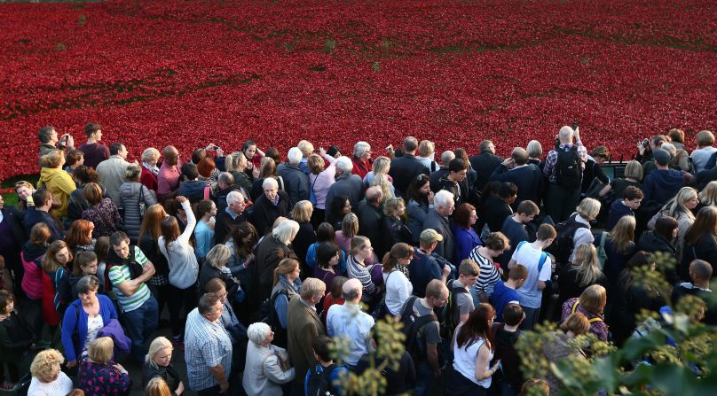 Visitor numbers on the final weekend of the exhibition are expected to be huge, and the Mayor of London has called for the poppies to be kept in place for longer.