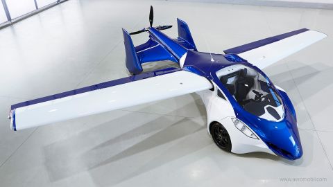 The start-up's sporty working prototype looks like a finished production model and has a range of 430 miles (700km) and a top air speed of 124mph (200kph).