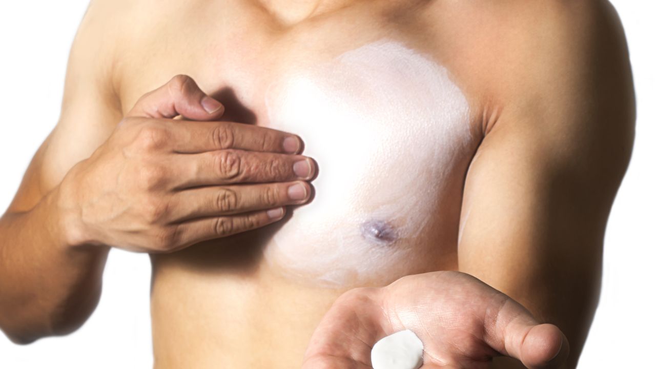 A chemical in sunscreen may cause fertility problems in men, a new study shows.