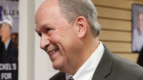 CNN projects independent candidate Bill Walker will be Alaska's next governor.