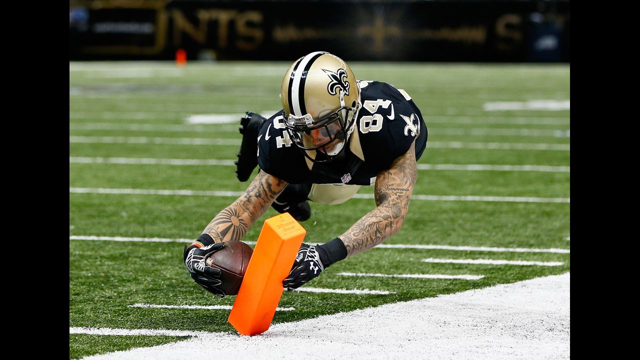 New Orleans wide receiver Kenny Stills scores a touchdown against the Cincinnati Bengals on Sunday, November 16. The Saints lost the home game, however, 27-10.