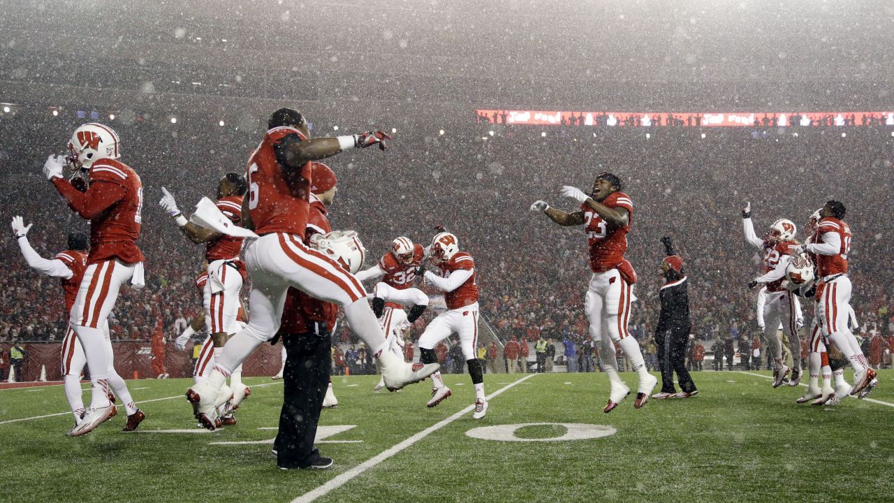 Wisconsin football players dance to the House of Pain song "Jump Around" -- a tradition for home games -- before the fourth quarter of the Badgers' 59-24 win against Nebraska on Saturday, November 15. <a href="http://www.cnn.com/2014/11/11/worldsport/gallery/what-a-shot-1111/index.html">See 39 amazing sports photos from last week</a>