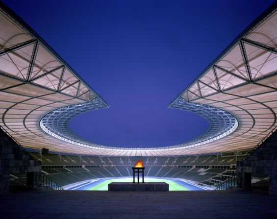 It was later redeveloped by GMP Architects and opened in 2004, eventually hosting games during the 2006 World Cup.