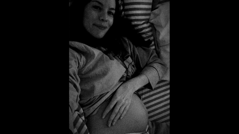 Actress Liv Tyler, famous daughter of Aerosmith rocker Steven Tyler, shows off her baby bump in this selfie <a href="http://instagram.com/p/veJfm8QQe7/?modal=true" target="_blank" target="_blank">she posted to her Instagram account</a> on Sunday, November 16.