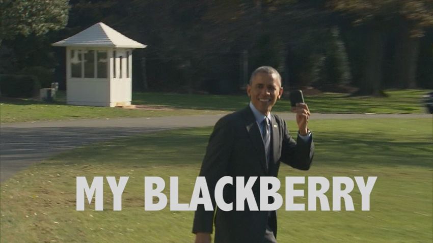 Whoops: Obama forgets his Blackberry_00000806.jpg