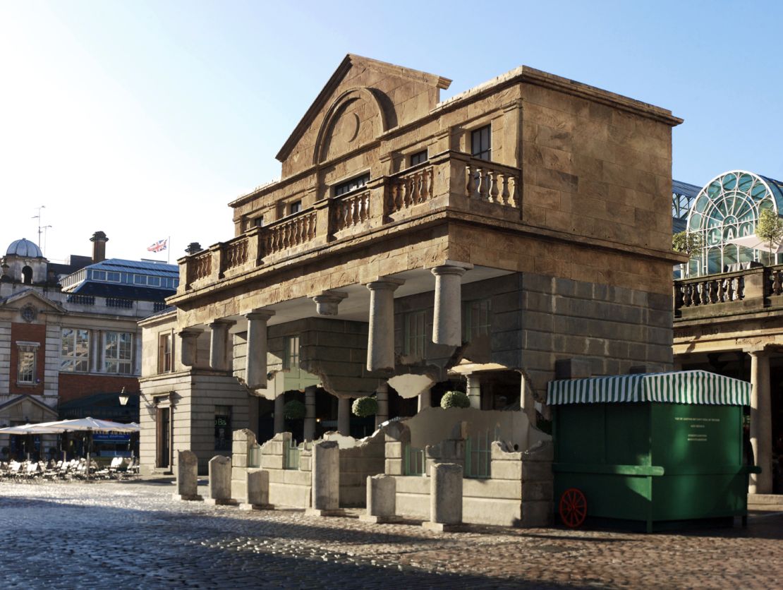 alex chinneck floating building 3