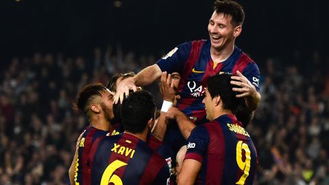 Lionel Messi broke Spain's 59 year old all-time league scoring record in Barcelona's 5-1 victory over Sevillia 