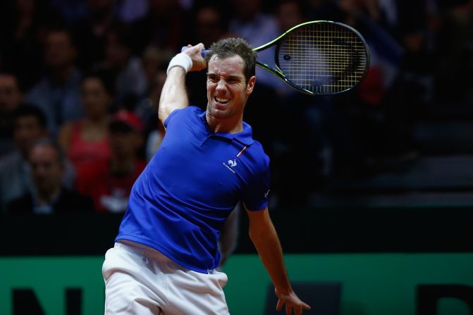 Frenchman Richard Gasquet was no match for Federer in the fourth rubber. The Swiss world No.2 beat him 6-4 6-2 6-2 to seal victory for Switzerland.