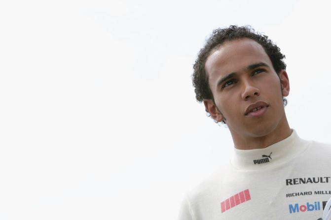 Driving ambition helped the Briton get his first taste of F1 in 2006, aged 21. He earned a first test and then a McLaren race seat for the next year.