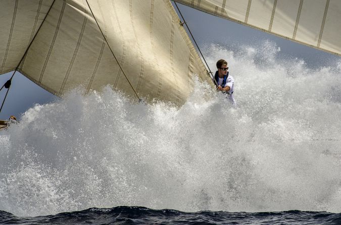And the winner of the "Mirabaud Yacht Racing Image 2014" -- decided by an international jury -- was this stunning work by Alfred Farre. He captured Mariquita, an entrant in the vintage section at the VII Puig Vela Classic in Barcelona, at the precise moment it crashed through a large wave.