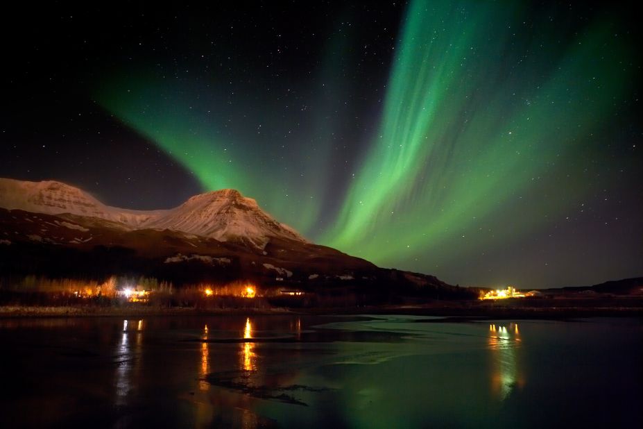 The northern lights are brightest on the Álftanes Peninsula, just outside Reykjavík, during the winter solstice. Marvel at the celestial display, then head back to town for local lamb at <a href="http://www.dillrestaurant.is/" target="_blank" target="_blank">Dill restaurant</a> ($$$).