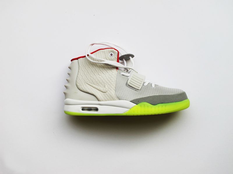 Precio de hotsell nike yeezy 2