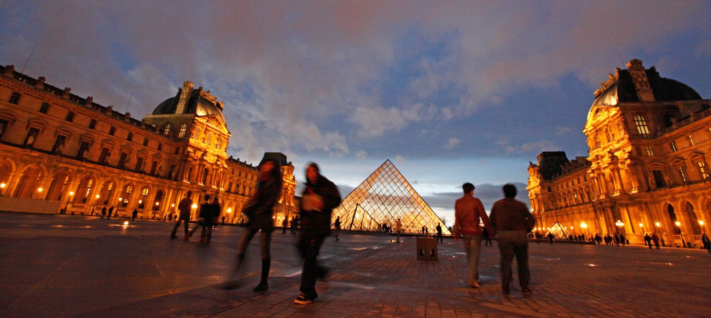 It was a surprise that neither the Eiffel Tower nor Louvre Museum made it to last year's Instagram list. This year the Louvre made its mark, scoring a sixth place position.