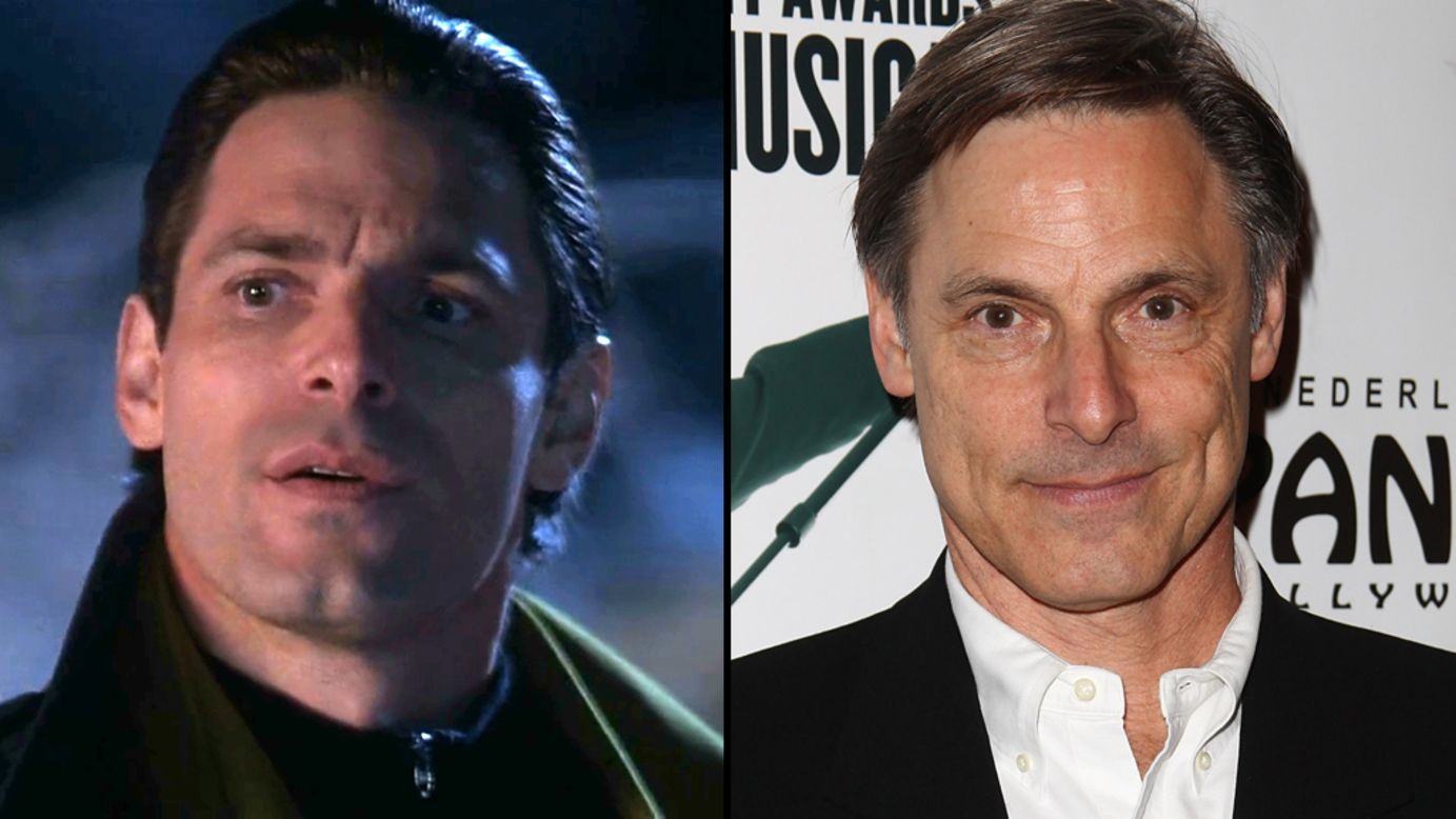 National Lampoon's Christmas Vacation: See the cast then and now