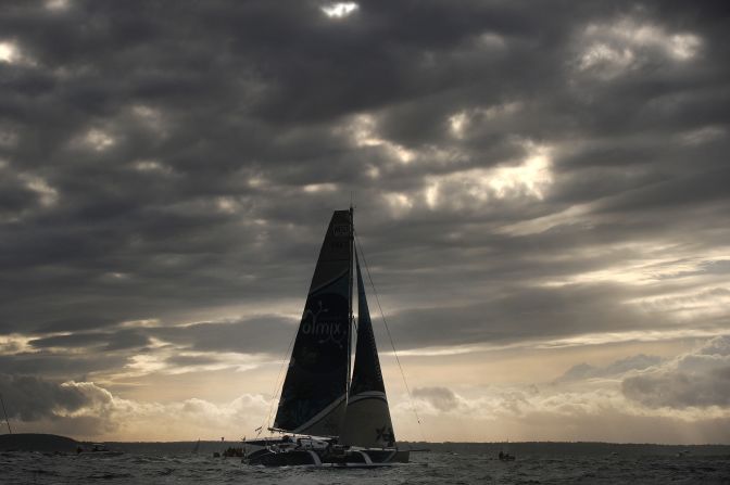 Sailors are required to stay awake while steering their yachts at high speed.