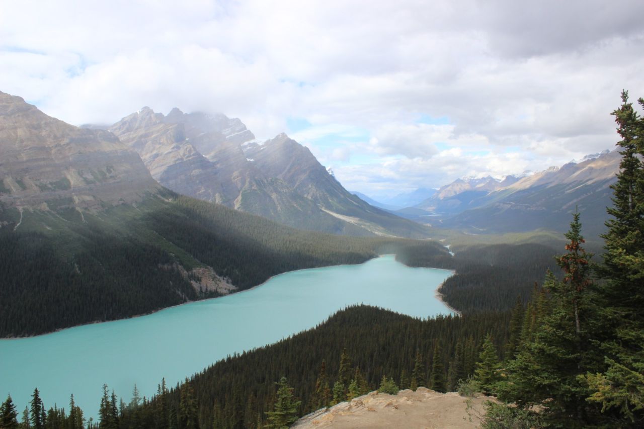 The mountains, lakes and glaciers of the <a href="http://ireport.cnn.com/docs/DOC-1170095">Canadian Rockies</a> rival the beauty of New Zealand, says Sameer Rohatgi, who visited Banff National Park in September.