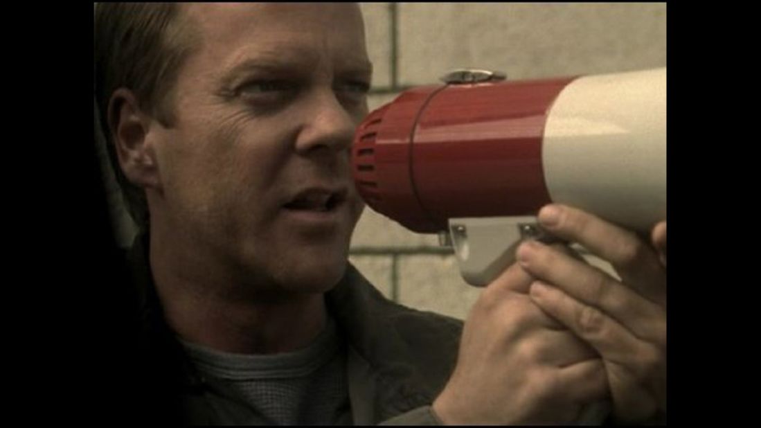 In "24", Kiefer Sutherland plays Jack Bauer, an agent who will stop at nothing to protect the U.S. from terrorism.