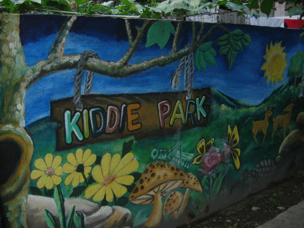 Children of inmates also live within the walls of the prison and often play in "Kiddie Park." There's also a mini-zoo near the park which is popular with local families and visitors.