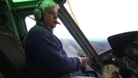 A new CNN special report, "Extraordinary People," showcases five noteworthy people who did something remarkable in 2014. One, helicopter pilot Gary Dahlen, braved smoke and flames in September to rescue 12 firefighters who were trapped by a California forest fire.
