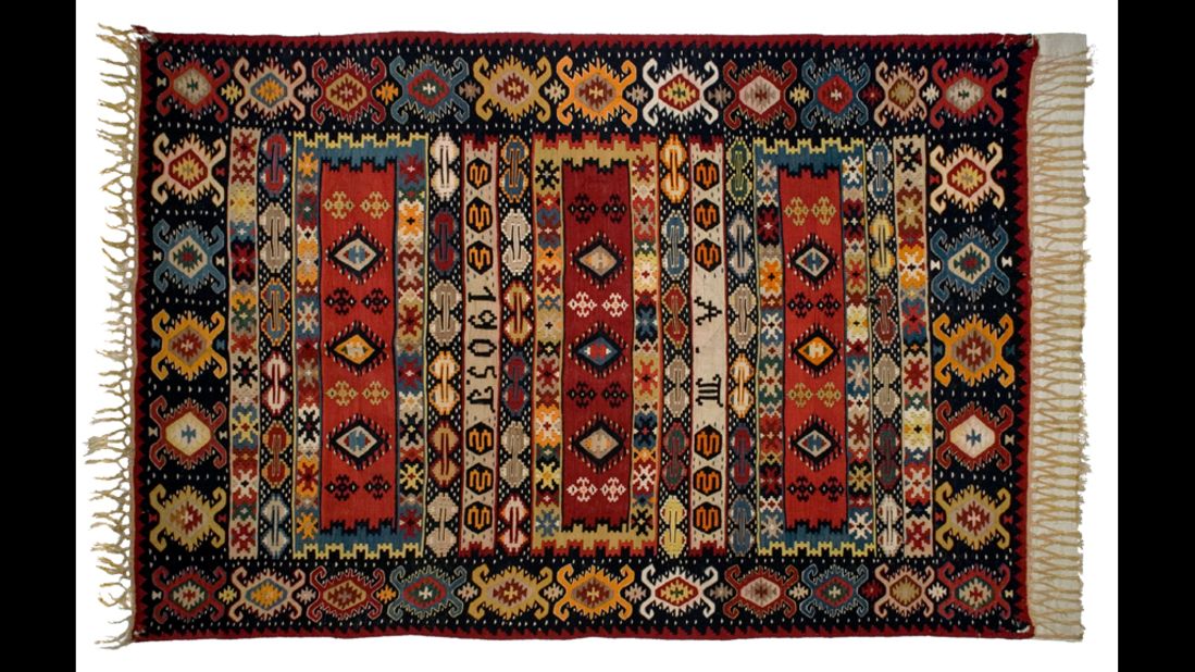 3D printed textiles are all the rage now, but can they rival the allure of traditional handmade fabrics?  Intricate and full of charm, Pirot carpets -- aptly named after the town in which they're made -- are still being crafted in Serbia.    