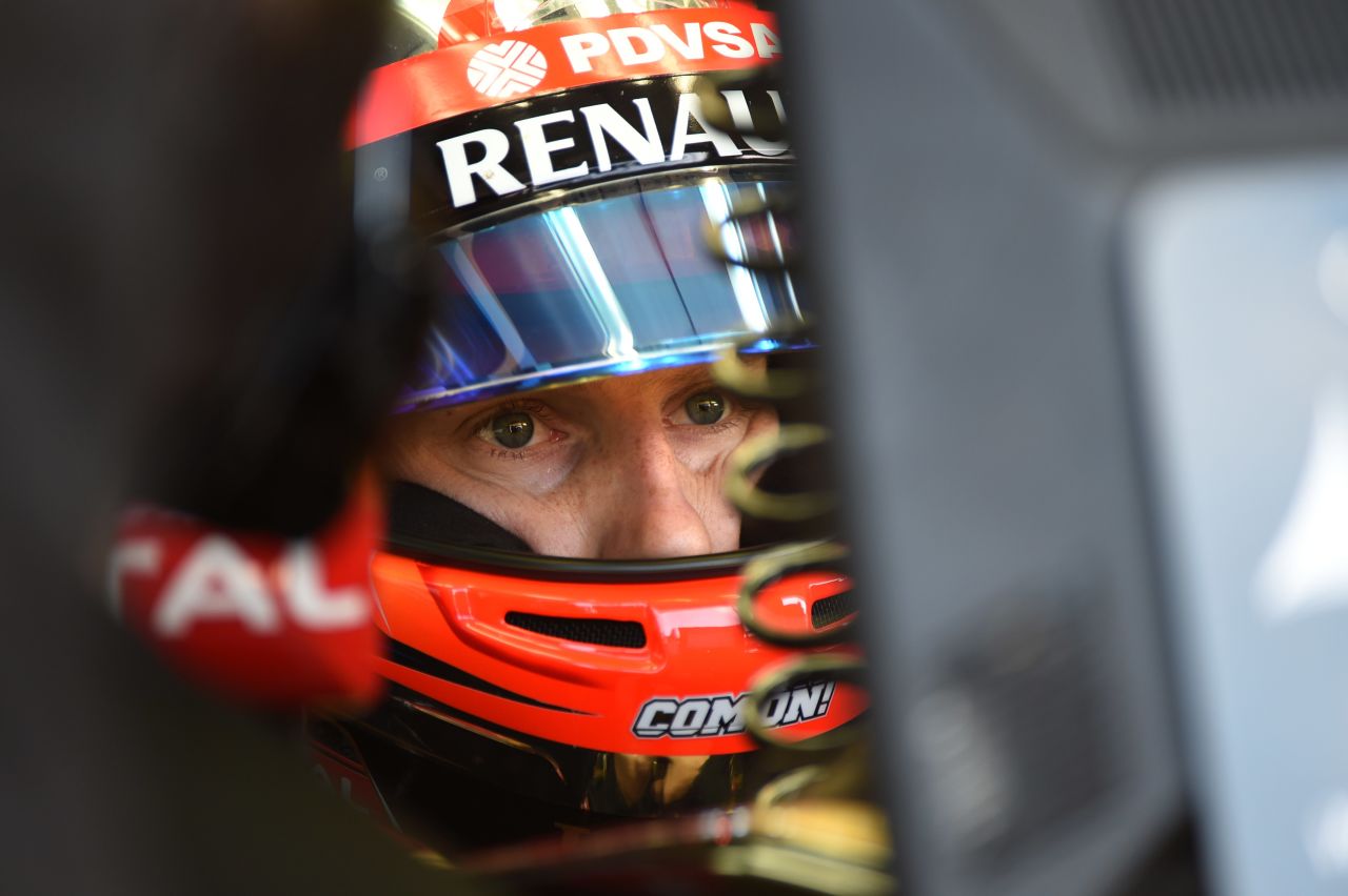 Lotus' Romain Grosjean admitted it was difficult to get close to race drivers when he was a reserve, largely because they felt threatened he was out to take their seat.