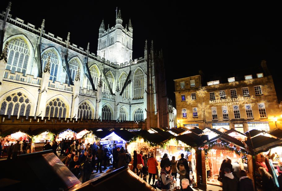 A seasonal favorite, the 18-day Bath Christmas Market has over 170 wooden chalets selling distinctively British handmade crafts in a quaint Georgian setting. 