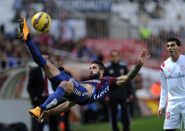 The club is novel in that it is debt free and self-sustaining. Despite having a budget for the season that is dwarfed by most clubs, Eibar sits ninth in La Liga, nine points clear of the relegation zone. And this for a town with a population of only 27,000 people.