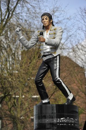 One of football's most infamous statues used to stand outside of Fulham's Craven Cottage stadium. The "King of Pop" Michael Jackson once attended a match at the ground as he was friends with former owner of the club Mohamed Al-Fayed.